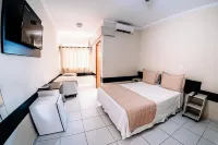 Ferian Plaza Hotel - Wifi