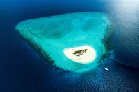 Mercure Maldives Kooddoo Adults Only Resort - Pools