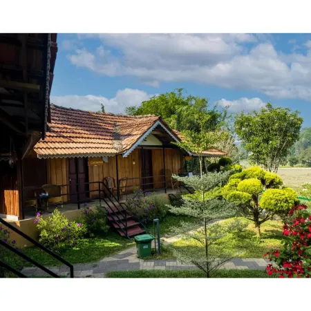 Mystery Maze Resort and Spa Отели рядом с достопримечательностью «Остров Курува-Двип»