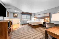 AmericInn by Wyndham Sauk Centre - 2-Star