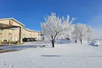 Super 8 by Wyndham Three Hills AB Hotels in Three Hills