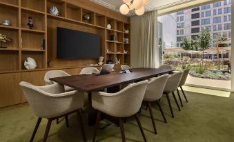 DUO Hotel Lisbon, Curio Collection by Hilton