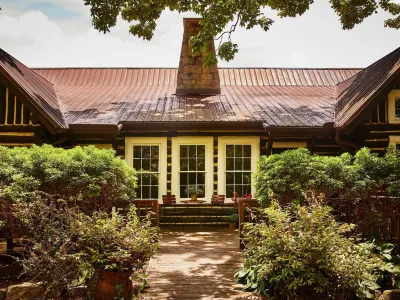 Trailborn Highlands Hotels in Highlands
