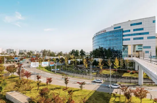 LOTTE CITY HOTEL GIMPO AIRPORT Hotel dekat Gimpo International Airport