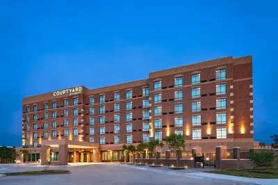 Courtyard Dallas Frisco Hotels in der Nähe von Sci-Tech Discovery Center