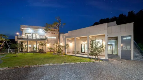 Gapyeong Story 166 Pool Villa