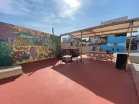 Urban Jungle Hostel - Bintang 2