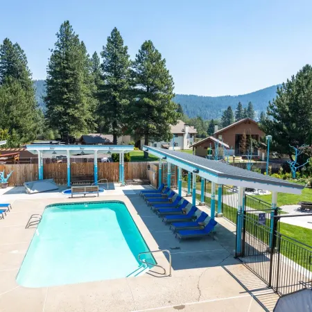 Blue Elk Inn