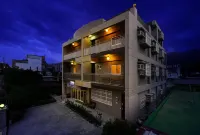 YUE MEI B&B Hotels near محطة شوفينج