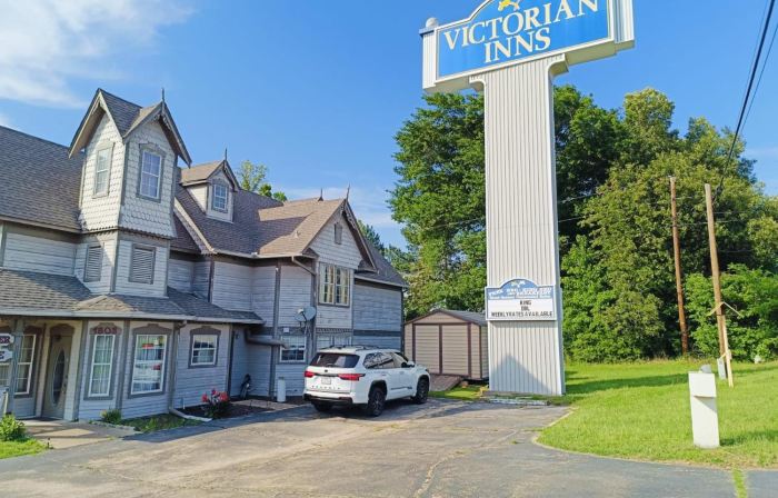 Victorian Inn Athens TX