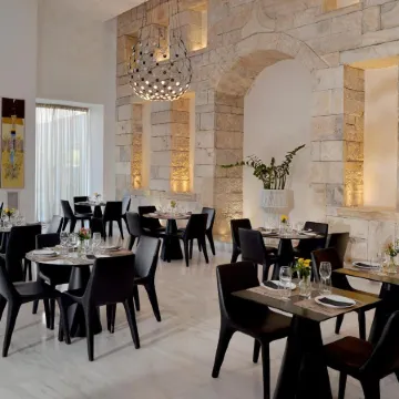 Athenaeum Grand Hotel