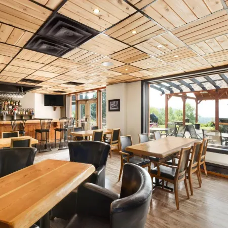 Days Inn by Wyndham Golden