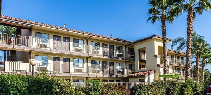 Hillstone Inn Tulare, Ascend Hotel Collection Hotels in Tulare County