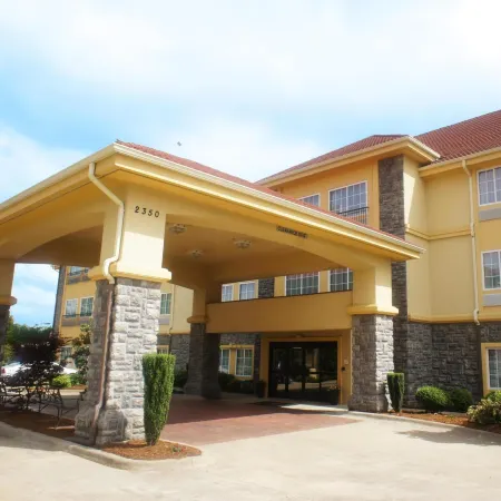 La Quinta Inn & Suites by Wyndham Conway