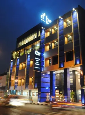 DBEST HOTEL OTISTA Hotels near Sri Baduga Museum