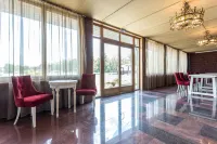 Ostroviya Hotels in Kingiseppsky District