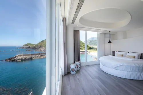 BRIGHTHOUSE - con vista mare