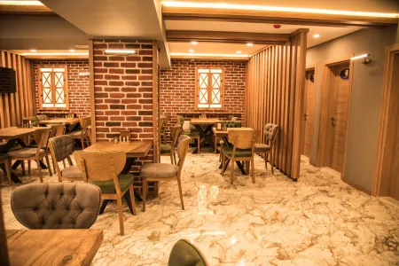 Elif Inan Hotel Отели в г. Demirkapi