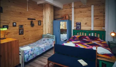 Kamorka S Lezhankoj U Okna Hotel Hotels near Dom-Muzey M.m. Prishvina