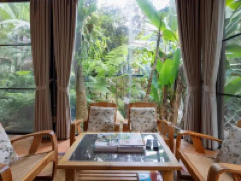 沃拉曼小屋 薩科特山酒店