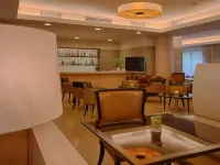 إن إتش ميلانو Hotels near روغوريتو