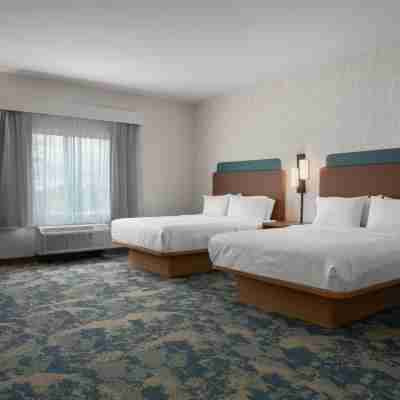 Hampton Inn and Suites by Hilton Port Clinton Catawba Island Rooms