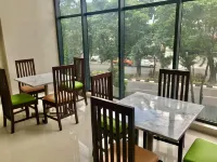 Agogo Downtown Hotel Surabaya - petit déjeuner