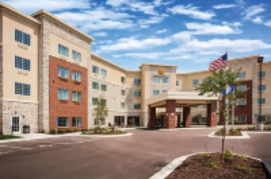 La Quinta Inn & Suites by Wyndham St. Paul-Woodbury