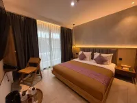 Suites5 Hotel - Balkon