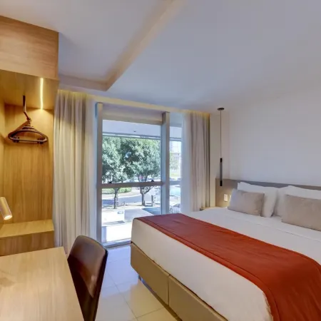 Ramada by Wyndham Brasilia Alvorada Отели рядом с достопримечательностью «Северное крыло»