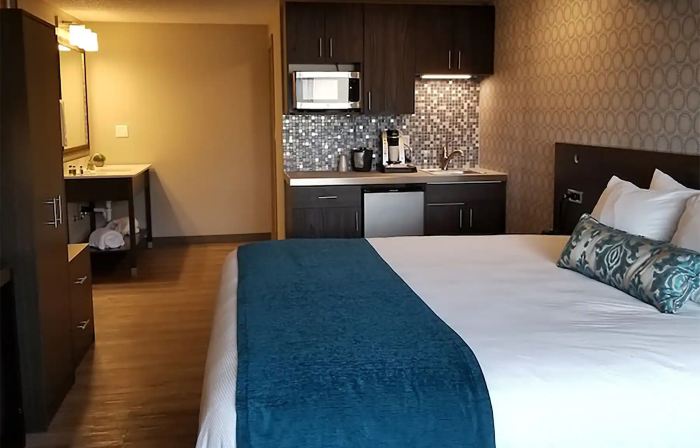 The Hotel Y, a Dazzler Select by Wyndham