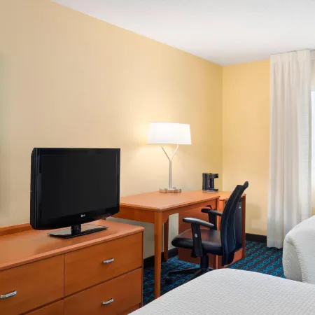 Comfort Inn & Suites Lima Northwest