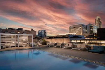 Omaha Marriott Downtown at the Capitol District Hotels in Омаха