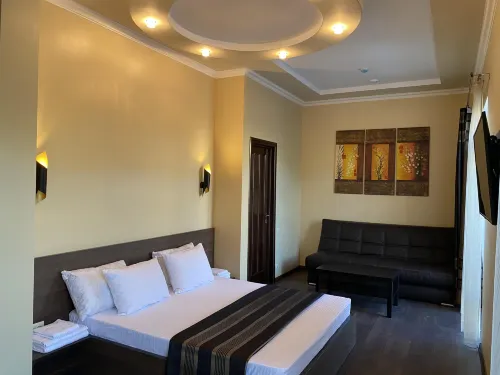 Imperial Hotel -  อินน์