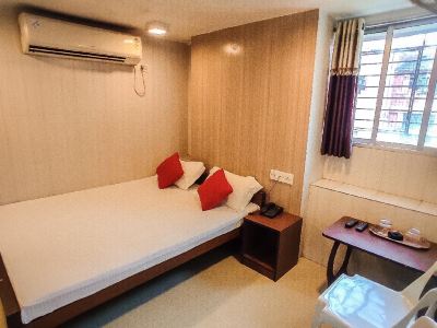 Hotel Akash