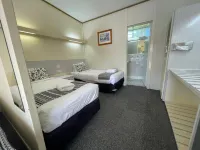 Arkana Motel Hotel di Tinana