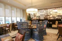 The Executive Hotel - Bữa sáng