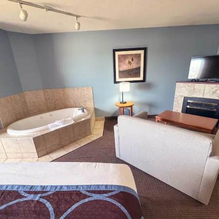 Super 8 by Wyndham Edmonton South