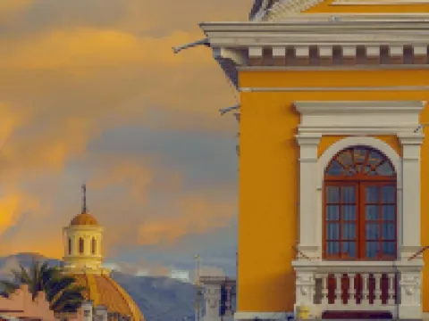 โรงแรมนูเอสตร้าคาซ่าริโอบัมบา โรงแรมในRiobamba