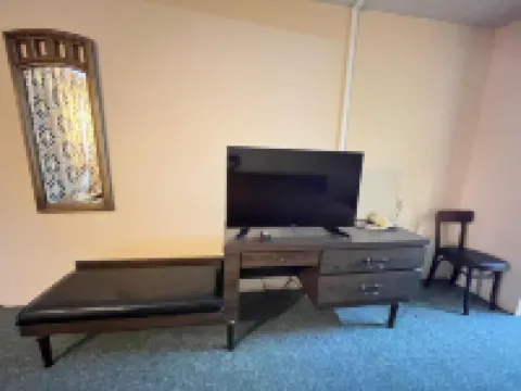 山帝國汽車旅館 約翰遜縣酒店