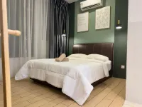 Itcc Manhattan Suites