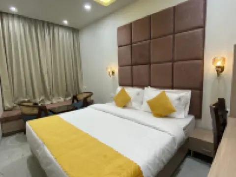 Hotel Aditya Grand Hotels in Sagar