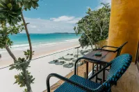 Diamond Beach Resort Rayong City - Pemandangan Pantai