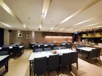 Royal Guest Hotel Hotels near Sugar Mall
