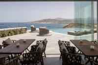 Virtu on the Hill - Sea View