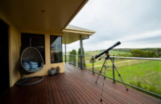 Hilltop Apartments Phillip Island - Adults Only