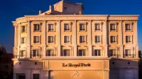 Hotel le Royal Park のホテル