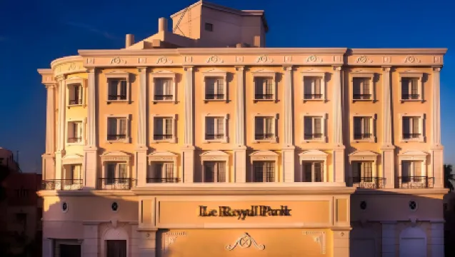 Hotel le Royal Park