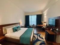 The Landmark Towers Hotel a 