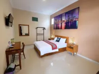 Griya Gaytri Monjali Syariah Hotels near SEVENDAYS HQ